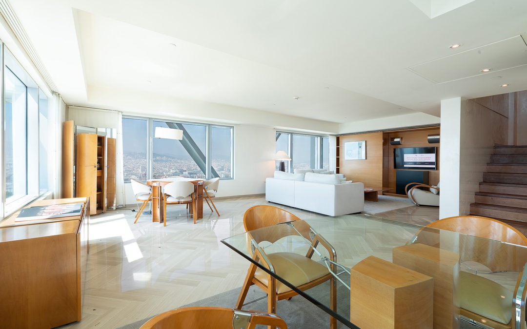 Hotel Arts – review of the 150sqm Penthouse Apartment!