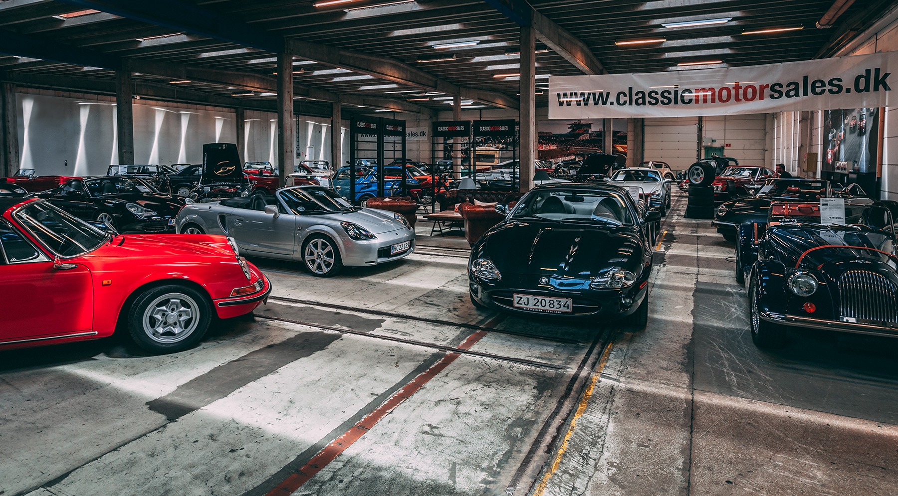 My Garage Vejle luxury cars parked